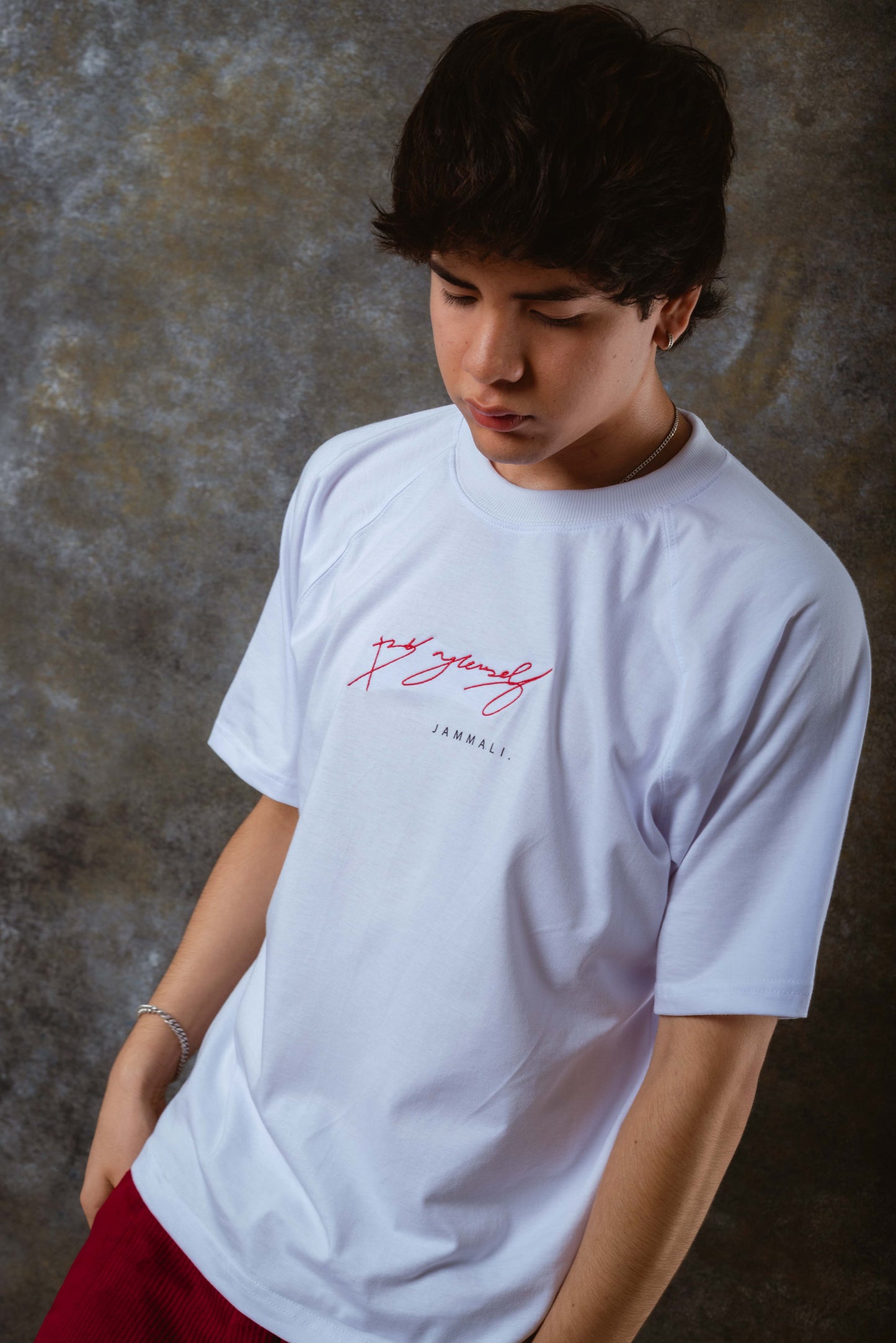 JAM WHITE BEAR SHIRT